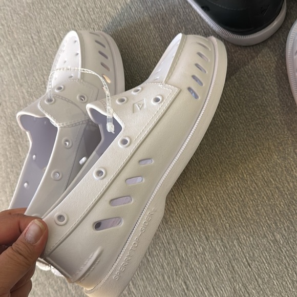 Sperry Loafers- NWT - Picture 4 of 5